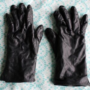 Vintage women’s gloves